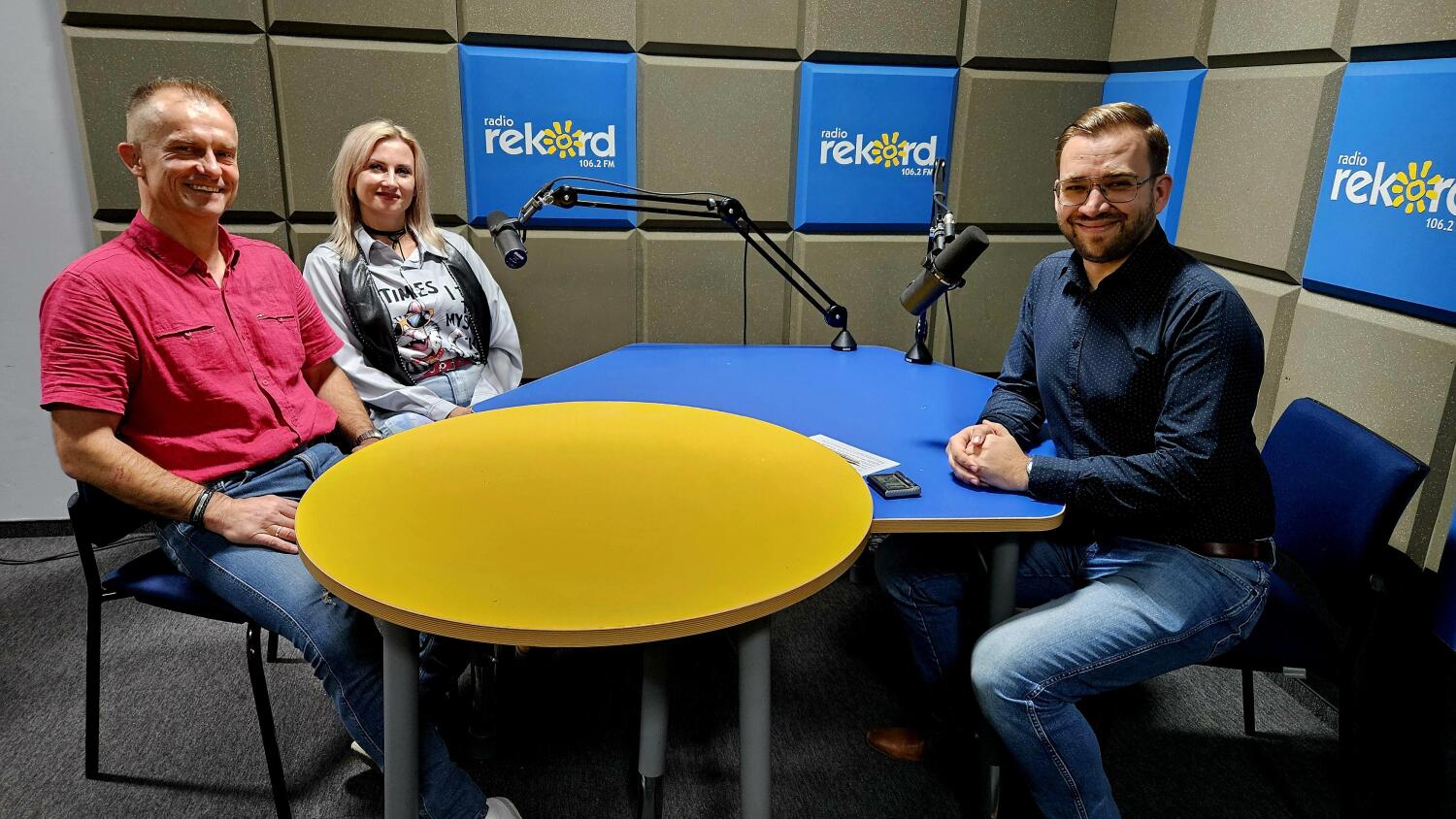 Agata i Mariusz Strzecha: Studio nad wodą w kapsule – coś wyjątkowego